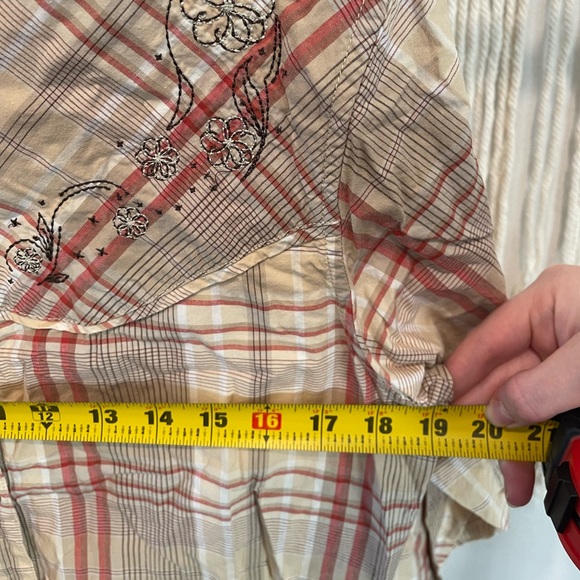 Cabela’s Western Pinstripe Long Sleeve Button-Down Size M - Picture 7 of 9